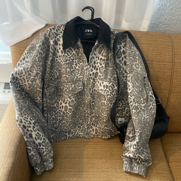 Zara Leopard Print manJacket